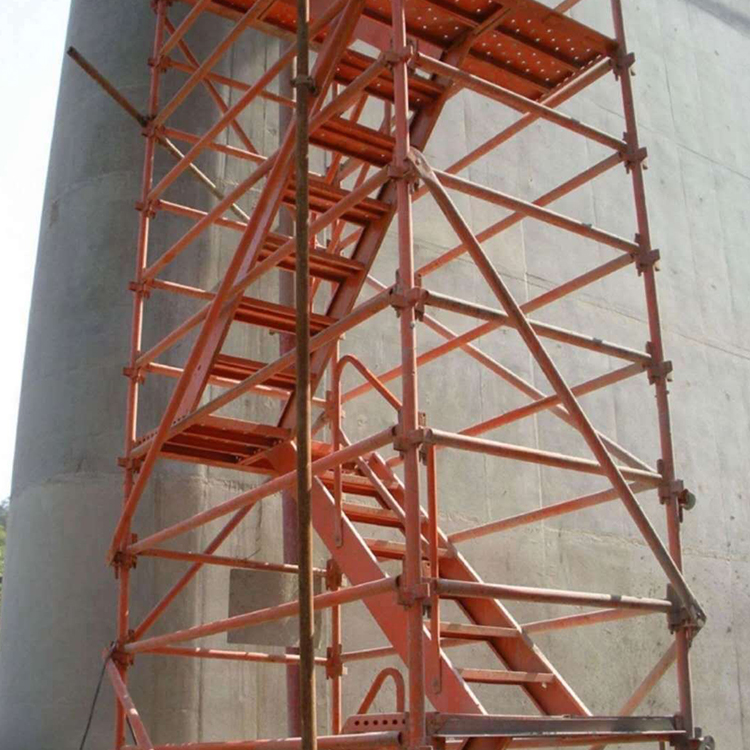 永邦建筑 专业提供挂网式爬梯与75加强型施工安全爬梯，定制化脚手架解决方案